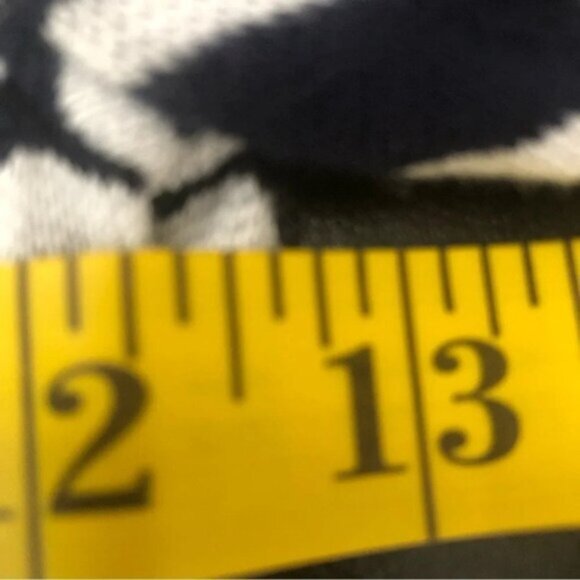 WHITE House Black Market  Bodycon Dress XS Blue White Chevron Design - Picture 5 of 9